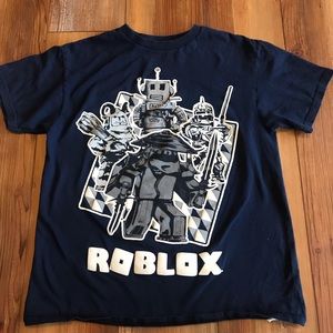 Boys Old Navy Roblox T-shirt size 8 Medium
